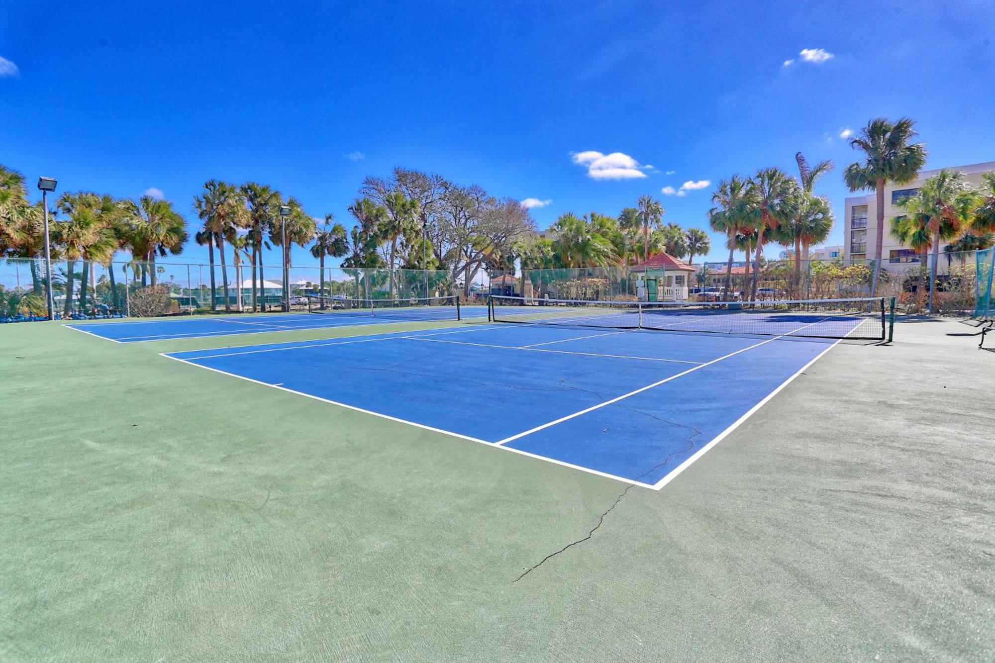 Land'S End 9-403 Beach Front - Premier Villa St. Pete Beach Exterior photo