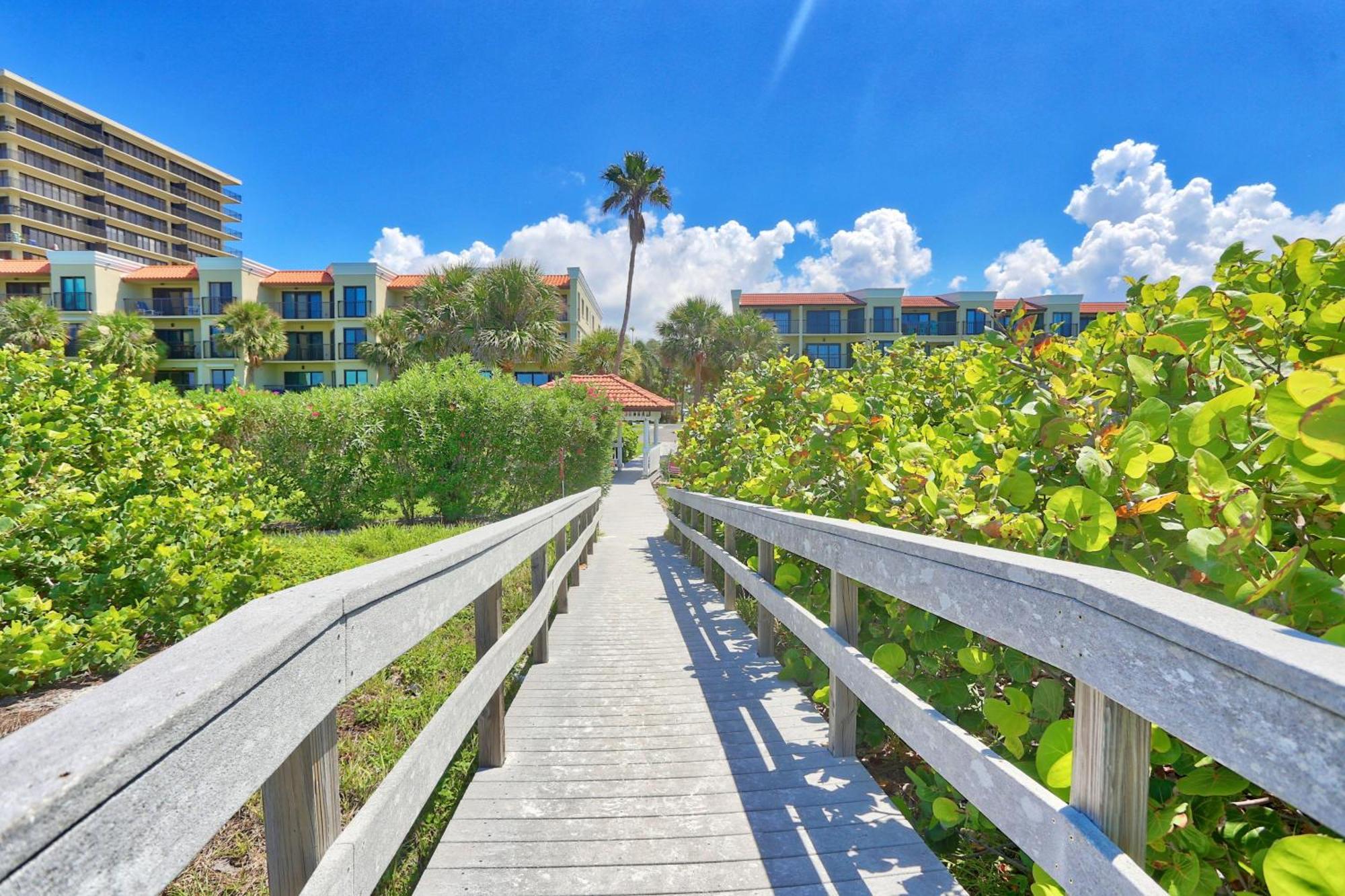 Land'S End 9-403 Beach Front - Premier Villa St. Pete Beach Exterior photo